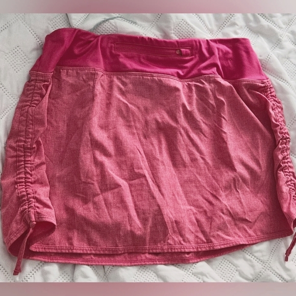 πReebok Pink Tennis Skirt Size M fits as Size Small π - Picture 2 of 7